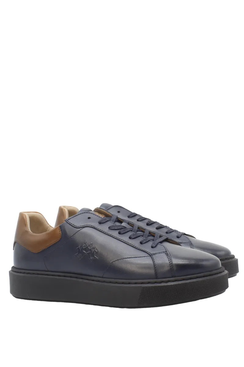 Sneaker in pelle blu